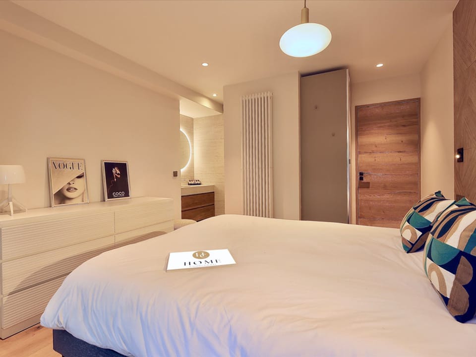 Courchevel 1850: Elegant New Apartment 3 min from Slopes, Includes Parking Apartment in Saint-Bon-Tarentaise