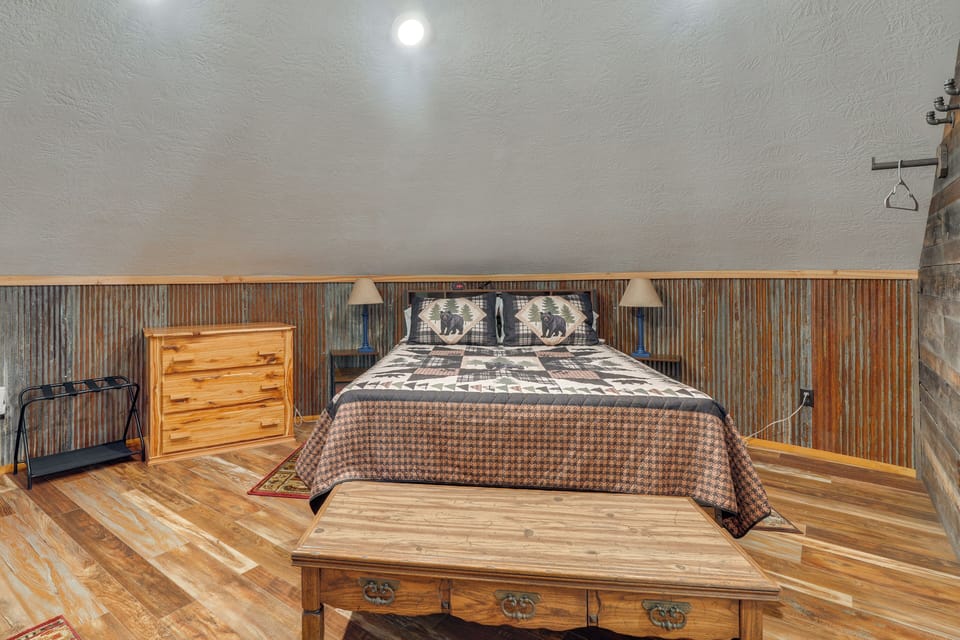 House (2 Bedrooms) | Interior