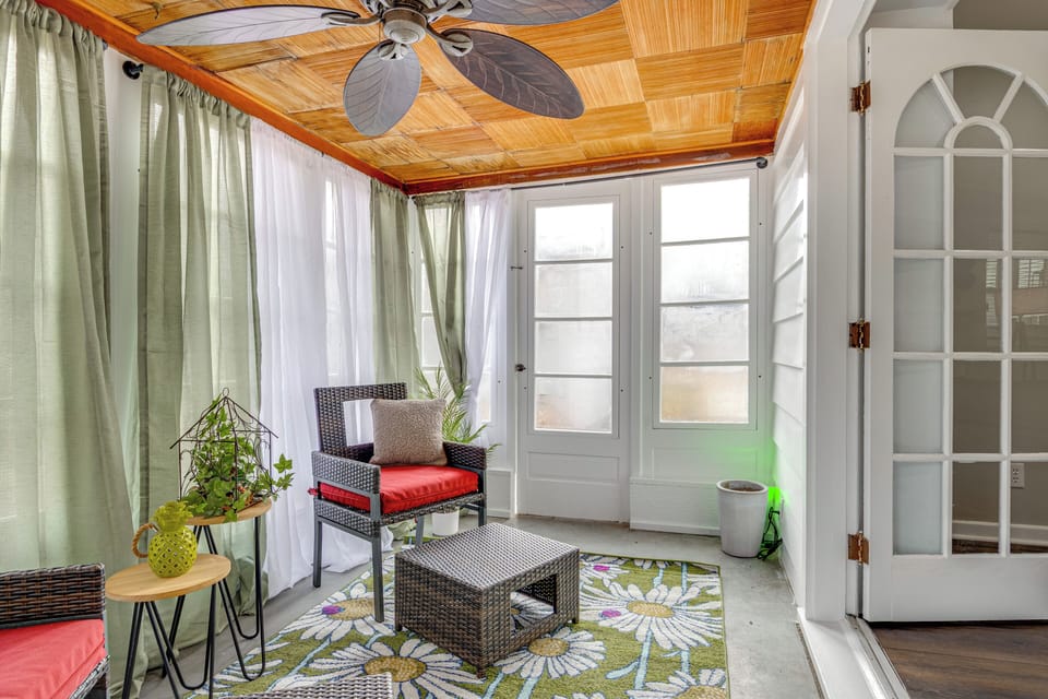 House (2 Bedrooms) | Interior