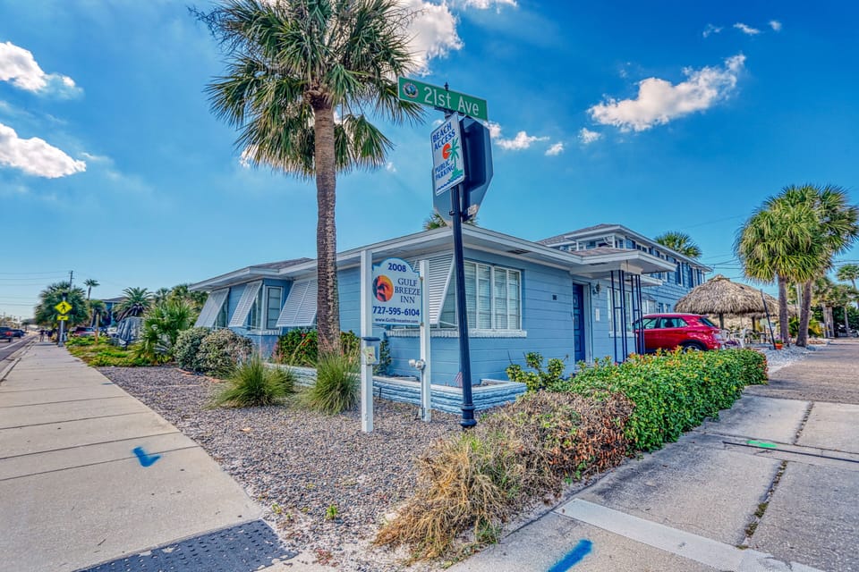 Indian Beach Villas - Indian Rocks Beach