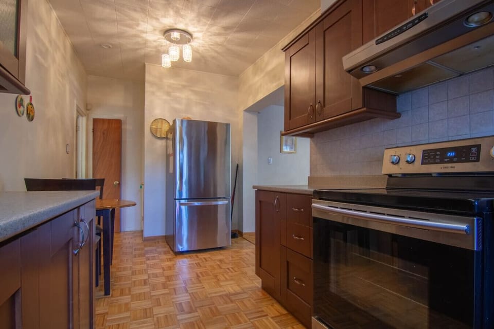 Modern kitchen – fully equipped for cooking