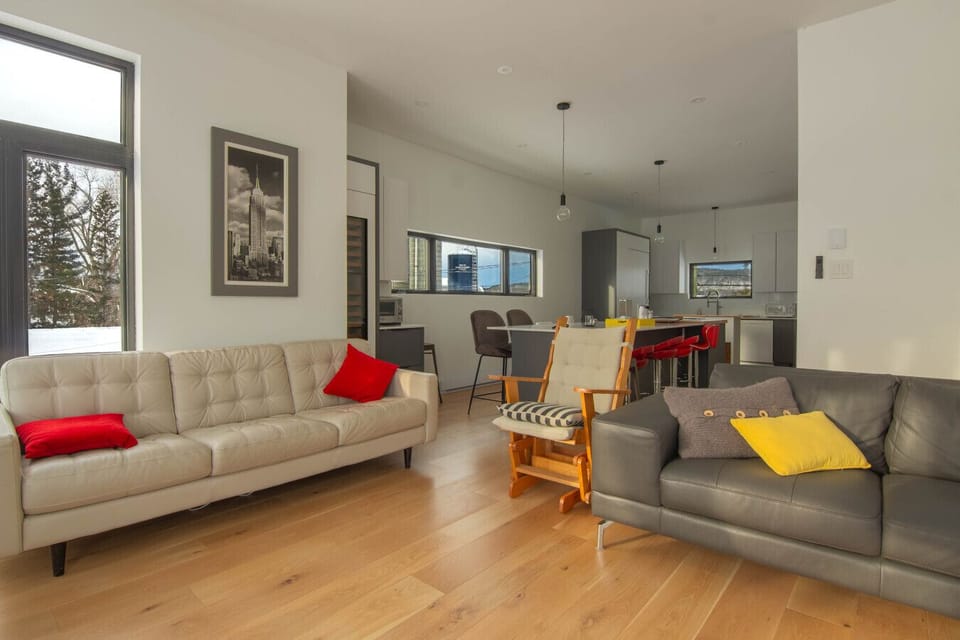 Bright and modern living room with comfortable seating