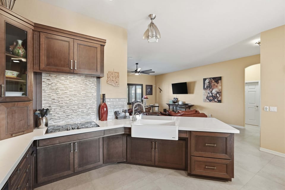 Indoors, Kitchen, Sink, Screen, Lamp