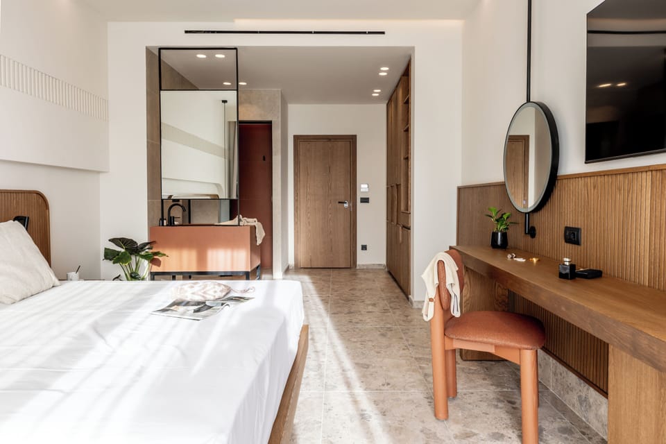 Double or Twin Room with Land View | In-room safe, blackout drapes, free WiFi