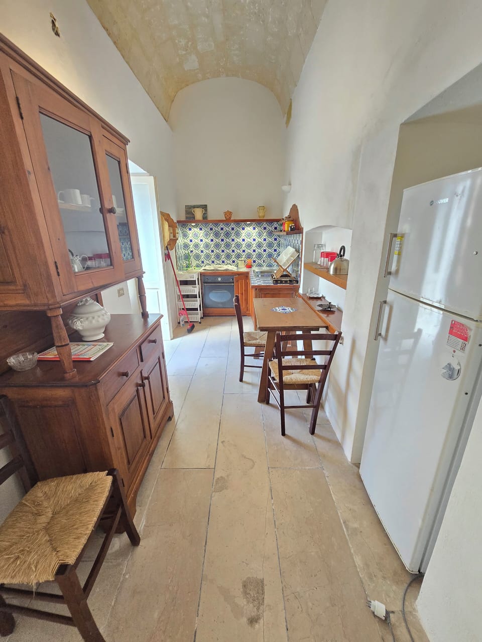 Deluxe Condo | Private kitchen | Cookware/dishes/utensils
