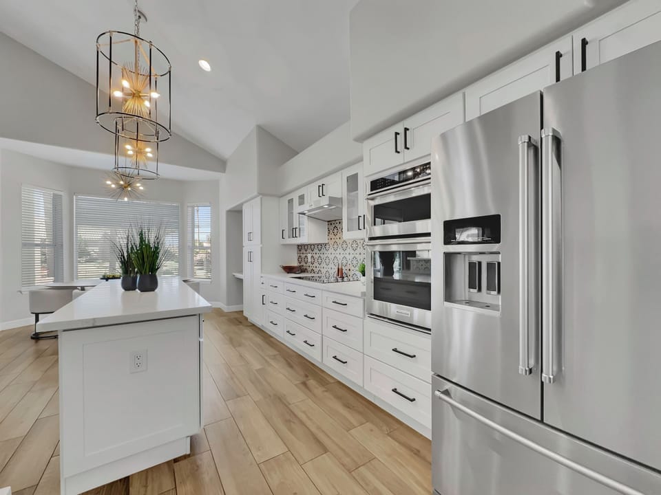 House, Multiple Beds, Pool Access (Beverly Ocotillo Chandler) | Private kitchen