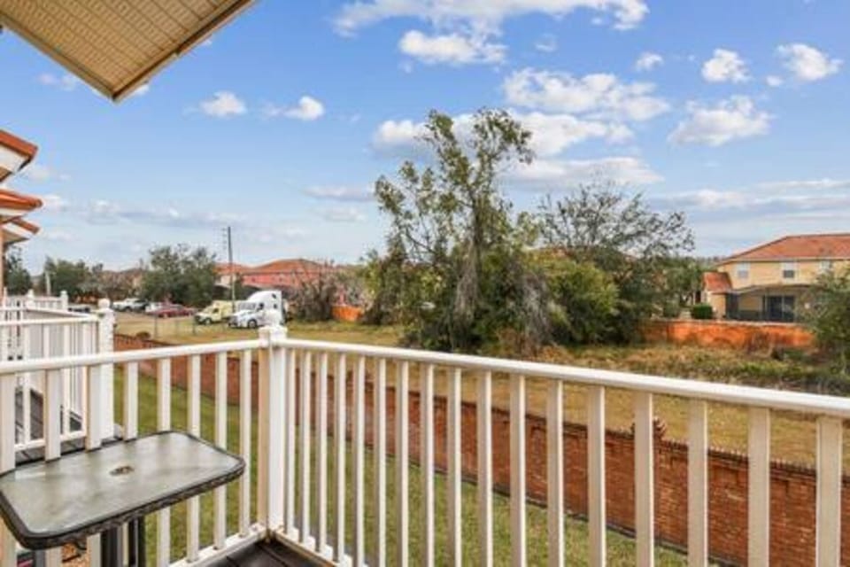 Balcony / Terrace