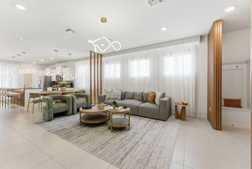 Communal lounge / TV room,Living Room