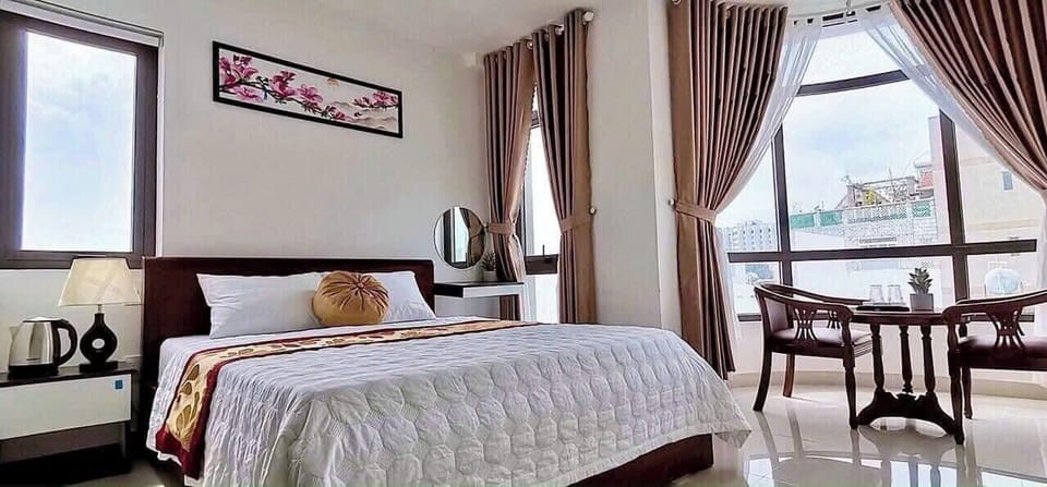 Panoramic Double Room | Desk, iron/ironing board, free WiFi