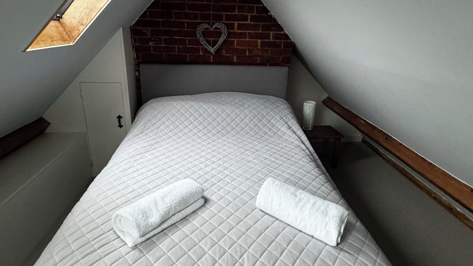 Suite, 2 Bedrooms, Non Smoking | Iron/ironing board, WiFi (free)
