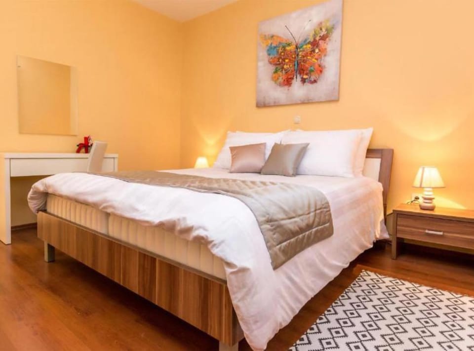 Villa (Four Bedroom Villa With Pool And Sea ) | 2 bedrooms