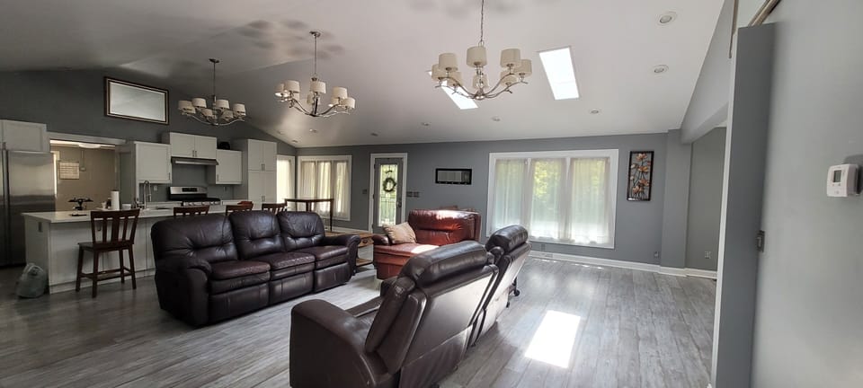 living room next to the kitchen 