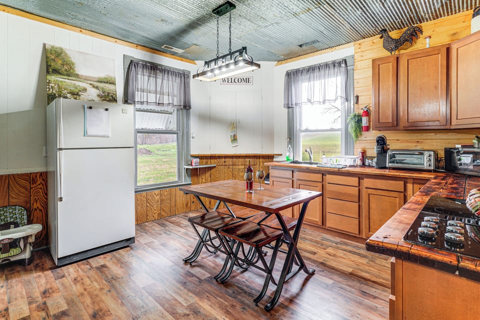 Property Interior | Central A/C & Heating