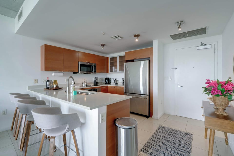 Open-concept kitchen that keeps everyone connected.