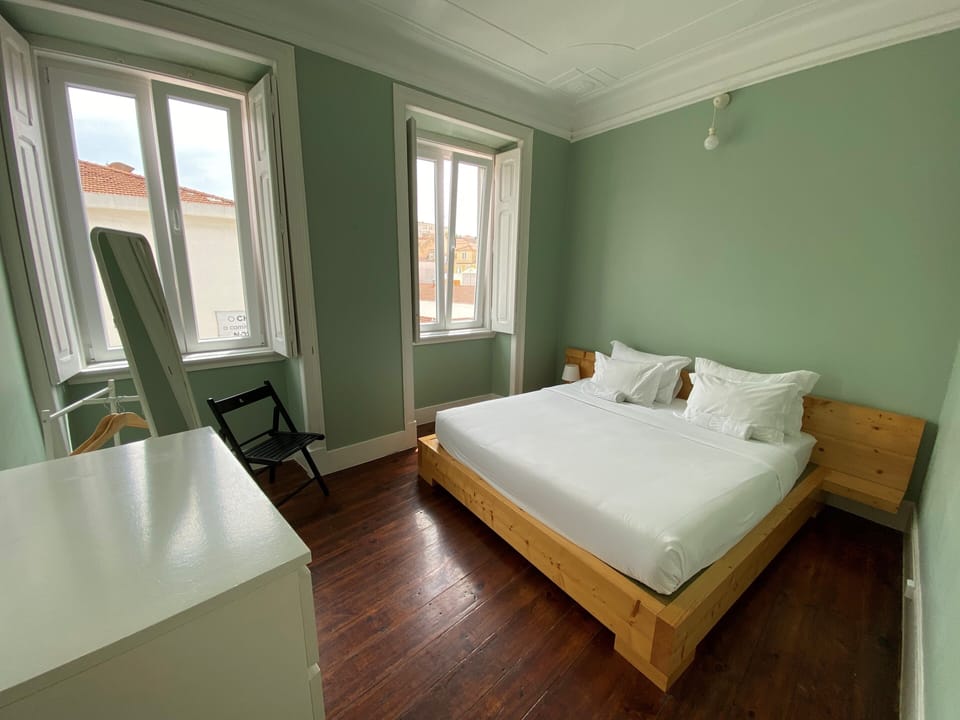 Superior Double Room, 1 King Bed, Non Smoking, Shared Bathroom | Down comforters, iron/ironing board (on request), WiFi (free)