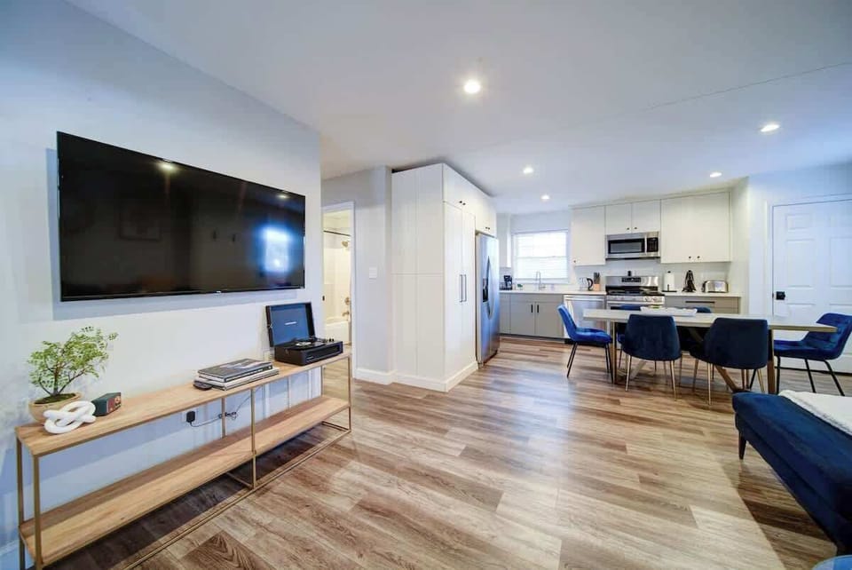 Easy flow between comfort and functionality.
