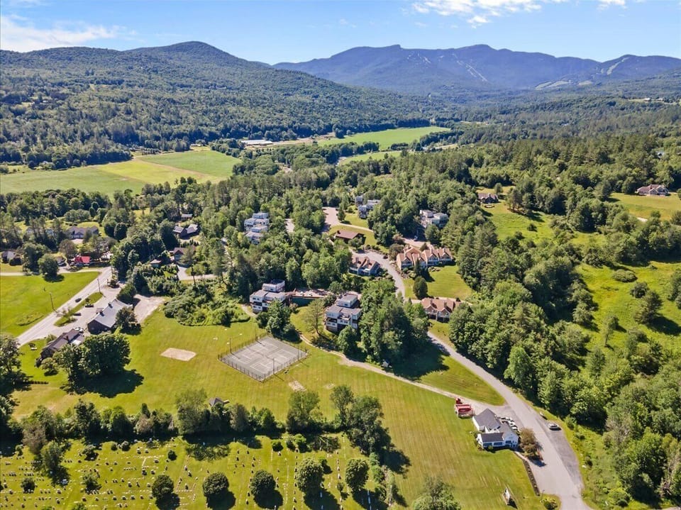 The Overlook at Mountainside • 2BR/2BA • Views! (6802)