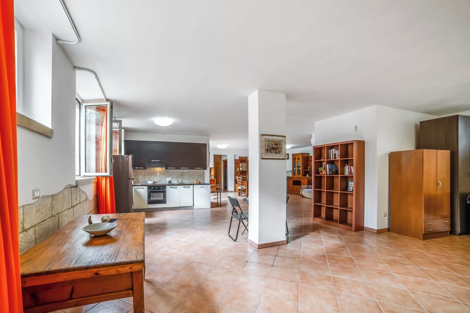 Kitchen and dining area
