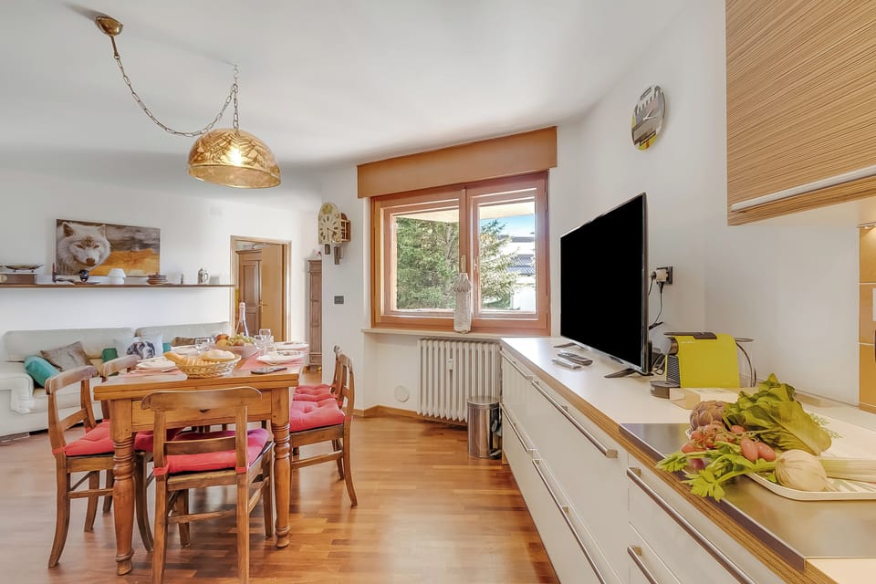 Living and dining room