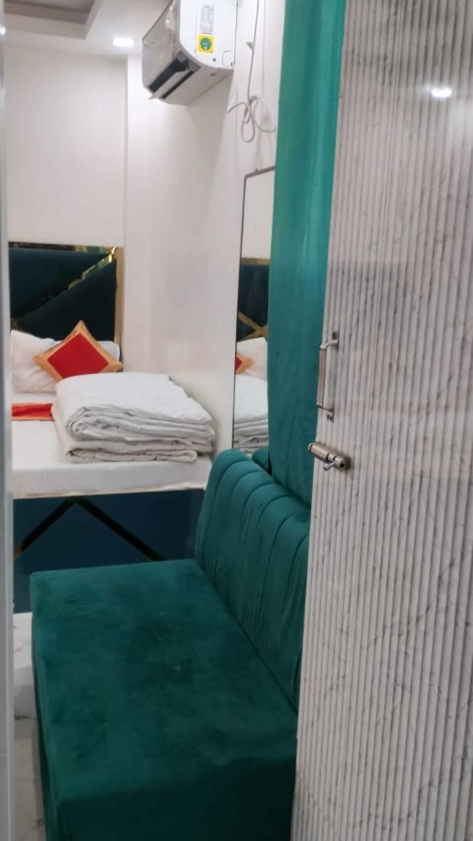 Family Room | Free WiFi, bed sheets