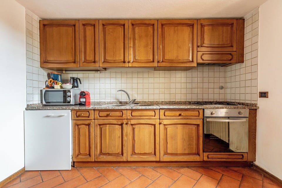 Autumn, Kitchen, Spring, Summer