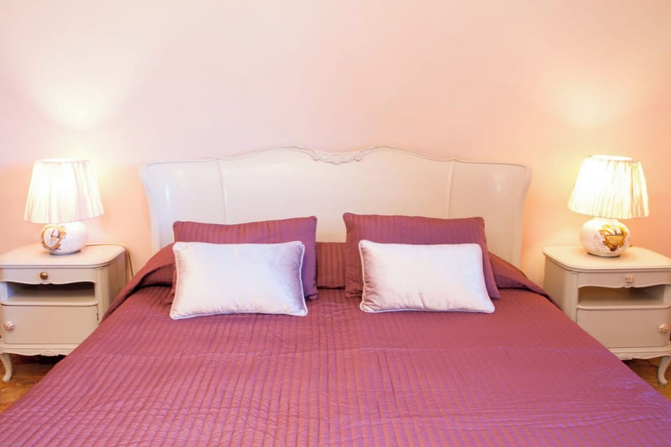 Autumn, Bedroom, Spring, Summer