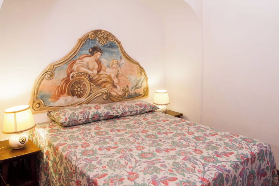 Autumn, Bedroom, Spring, Summer