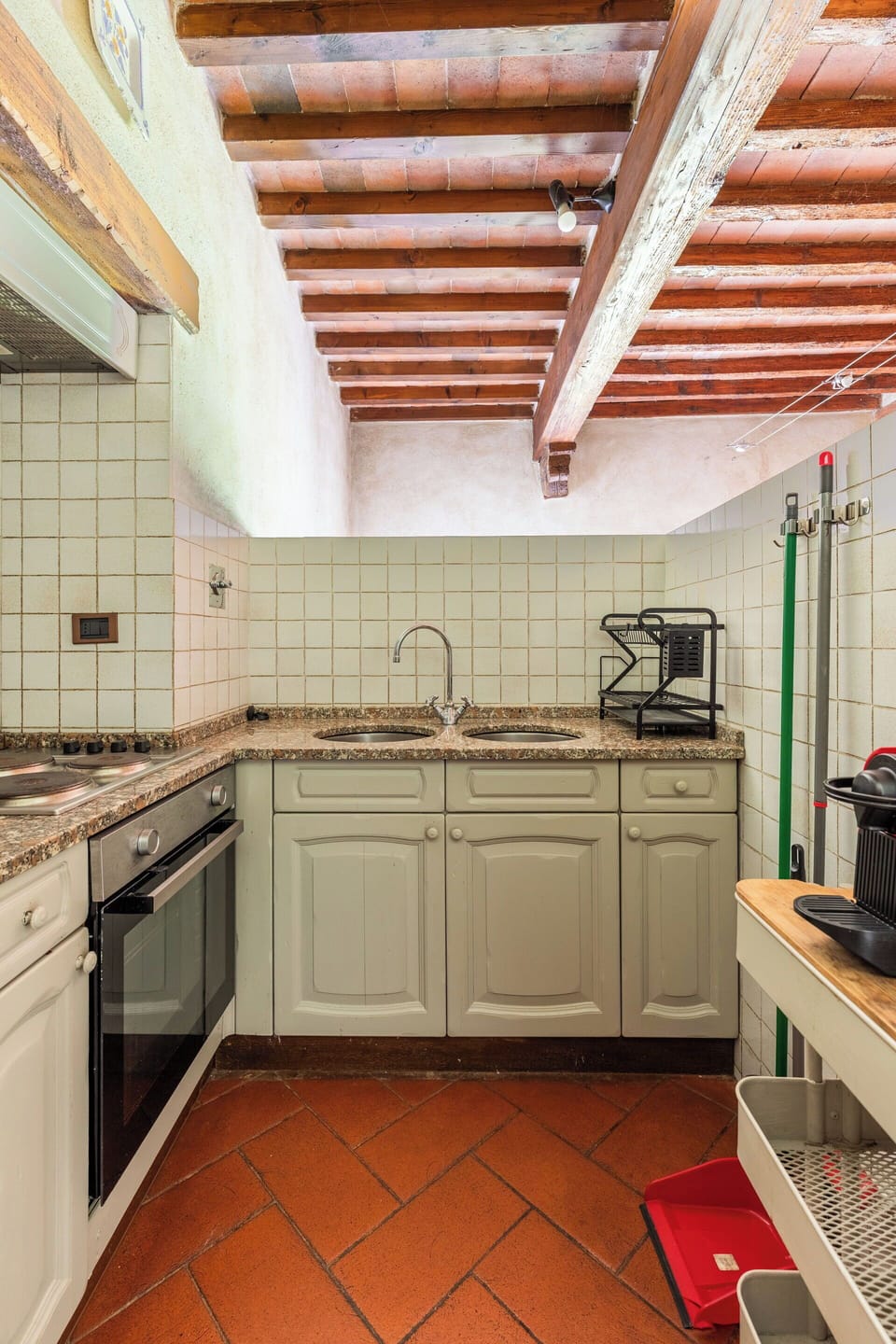 Autumn, Kitchen, Spring, Summer