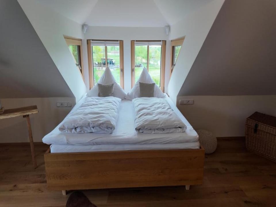 Comfort Double Room, Balcony, Lake View | Desk, cribs/infant beds, free WiFi, bed sheets