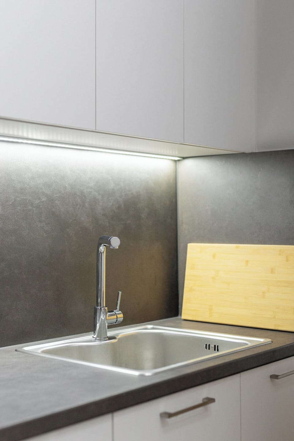 Apartment, 2 Bedrooms, Balcony, City View | Private kitchen | Full-size fridge, oven, stovetop, coffee/tea maker