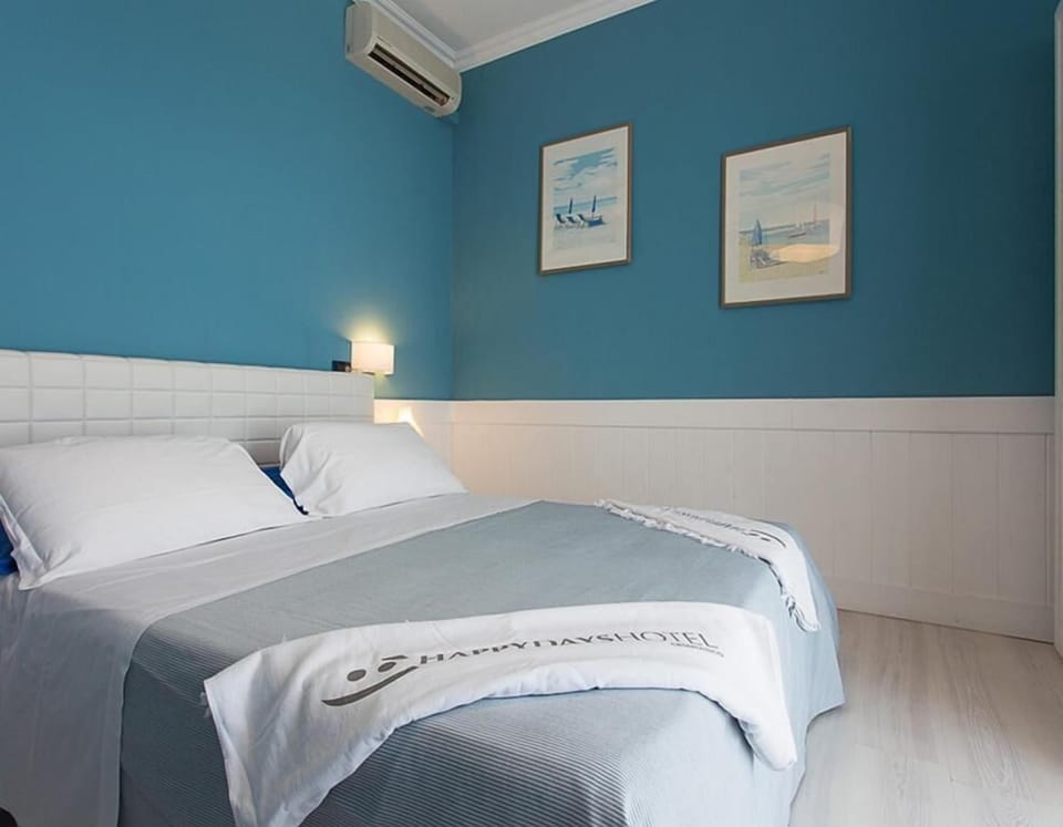 Double or Twin Room, Balcony | In-room safe, blackout drapes, free WiFi