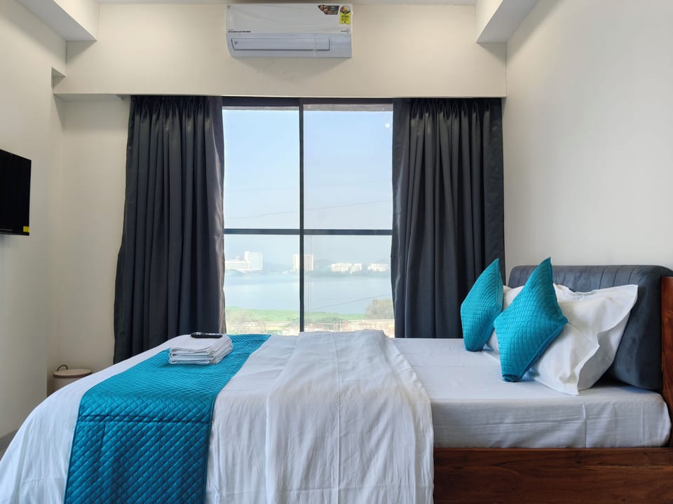 Deluxe Double Room, City View | Free WiFi