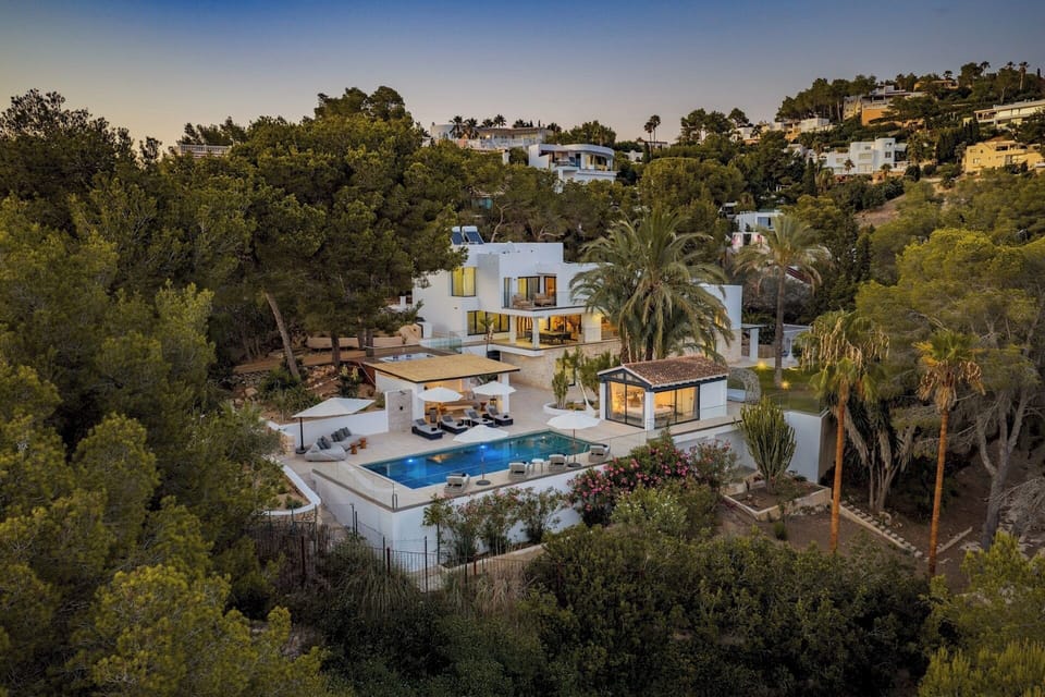 House, Smoking | 5 bedrooms