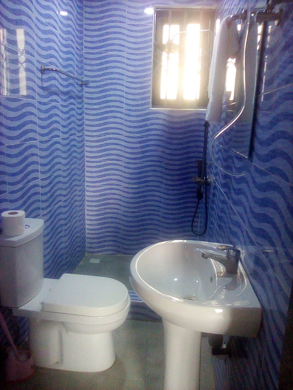 Shower, free toiletries, towels, soap