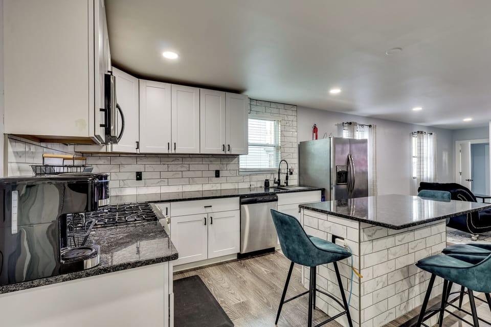 House (3 Bedrooms) | Interior