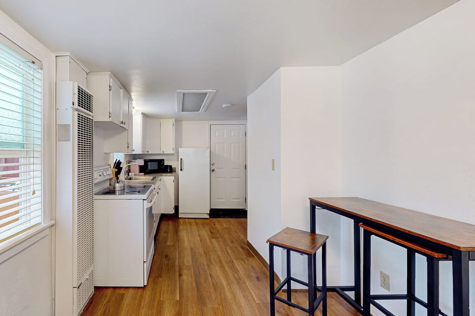 House (1 Bedroom) | Interior