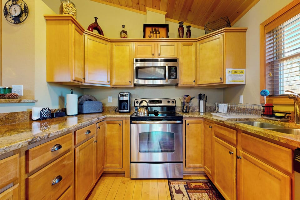 House (4 Bedrooms) | Interior
