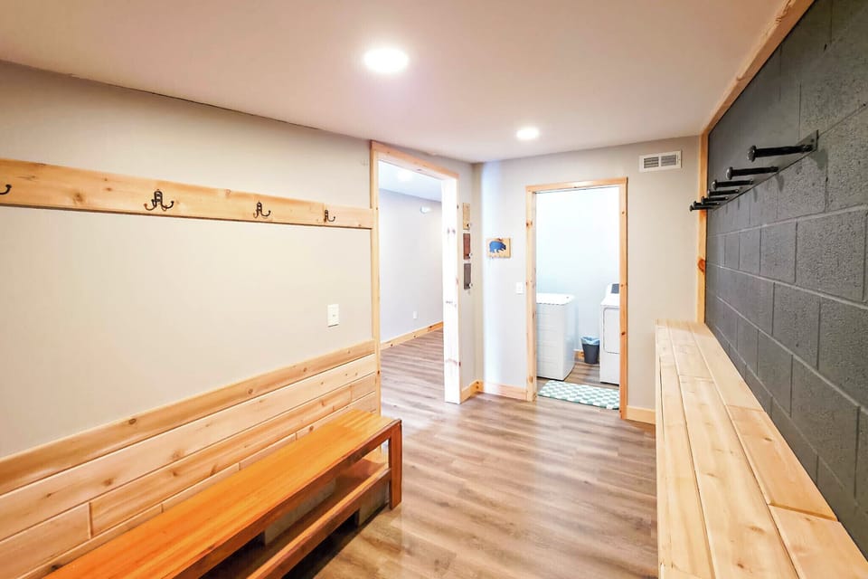 House (Multiple Bedrooms) | Interior