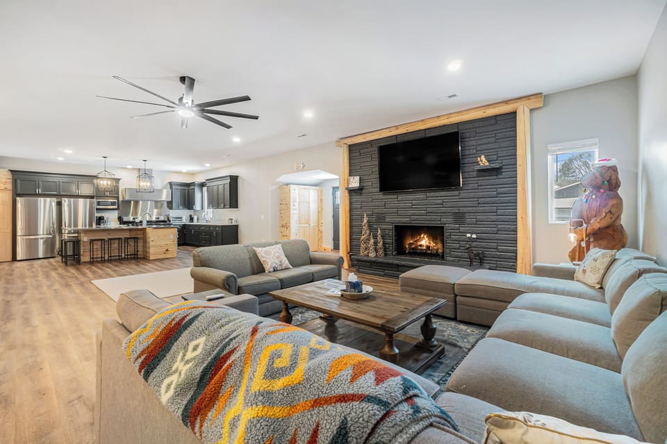 House (Multiple Bedrooms) | Interior