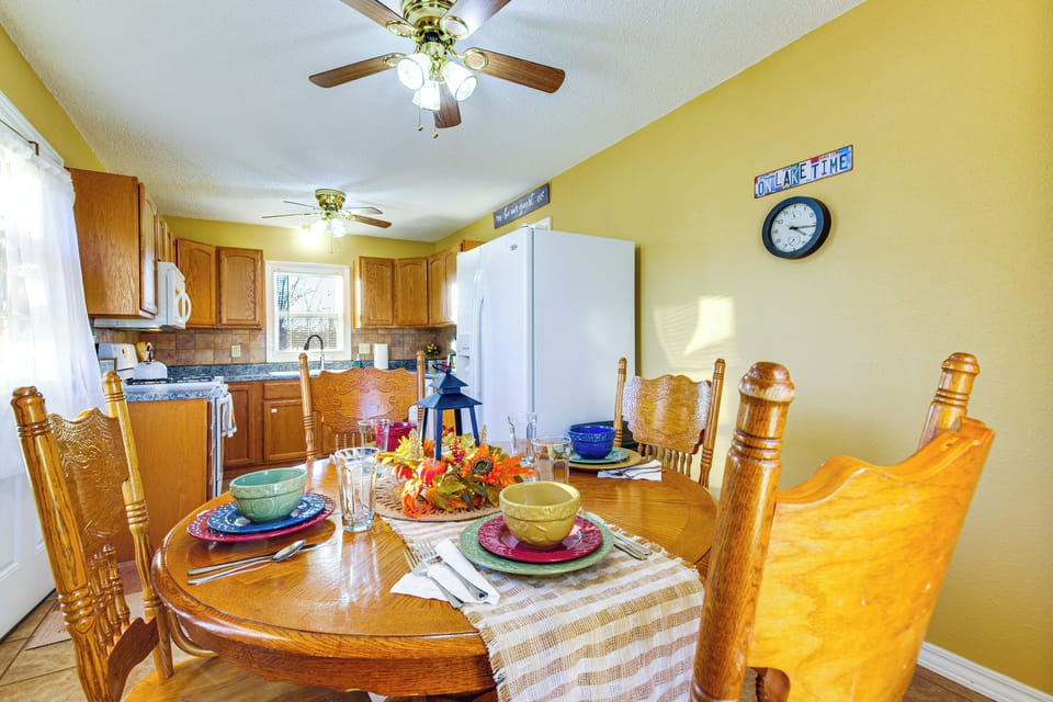 House (2 Bedrooms) | Interior
