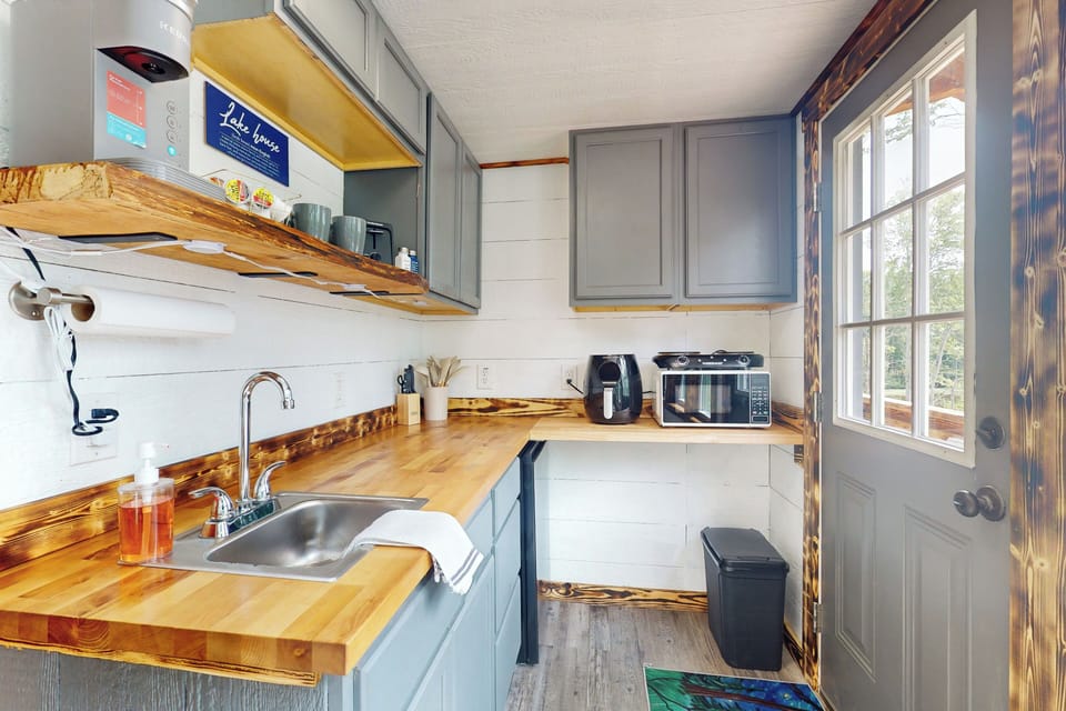 House (1 Bedroom) | Interior