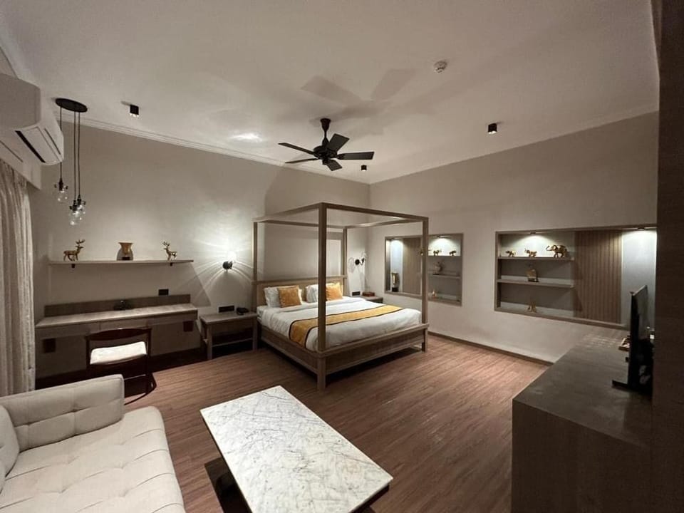 In-room safe, blackout drapes, soundproofing, iron/ironing board