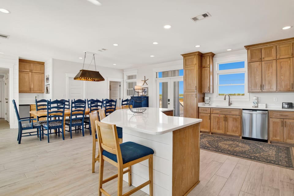 Accommodating up to 15 guests