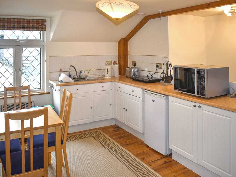 Kitchen/diner | Orchardlea Apartment, Nymet Rowland