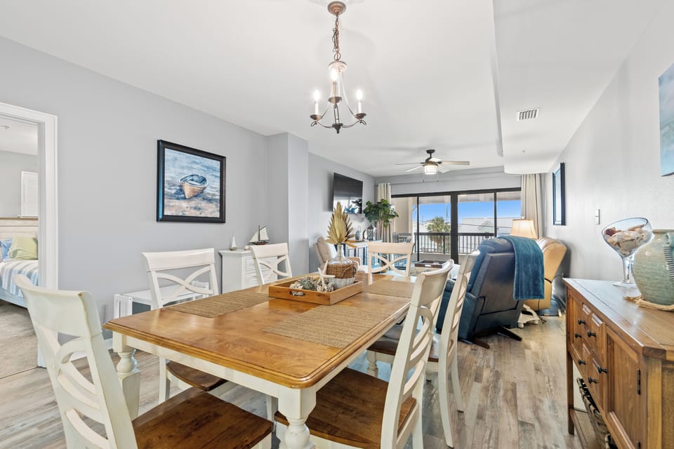 Dinning Room Area 