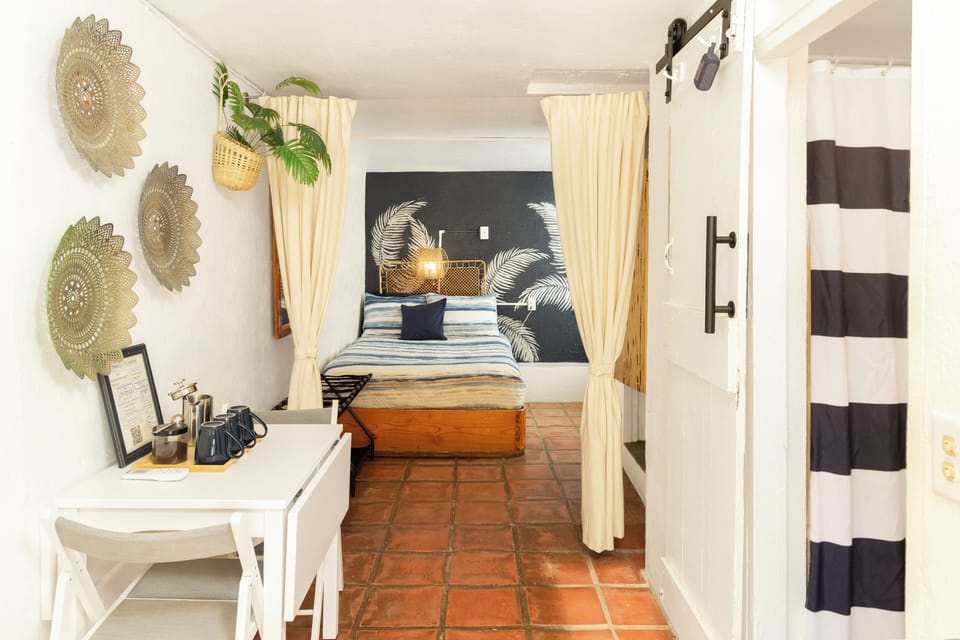 Deluxe Triple Room | WiFi (free), individually decorated, individually furnished, bed sheets