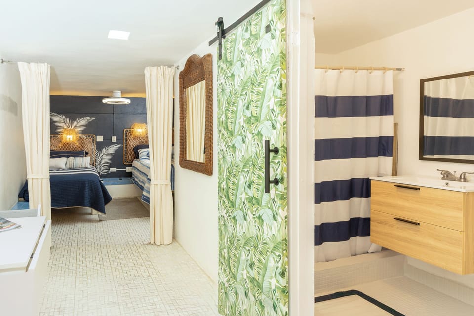 Deluxe Triple Room | WiFi (free), individually decorated, individually furnished, bed sheets