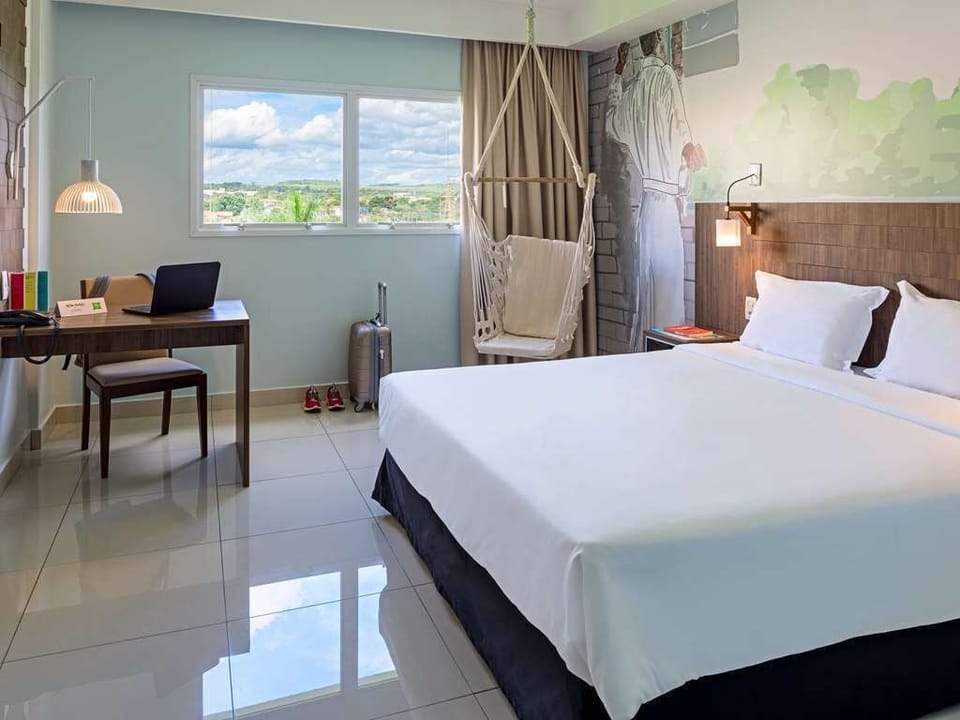 Superior Double Room | Minibar, blackout drapes, soundproofing, free WiFi