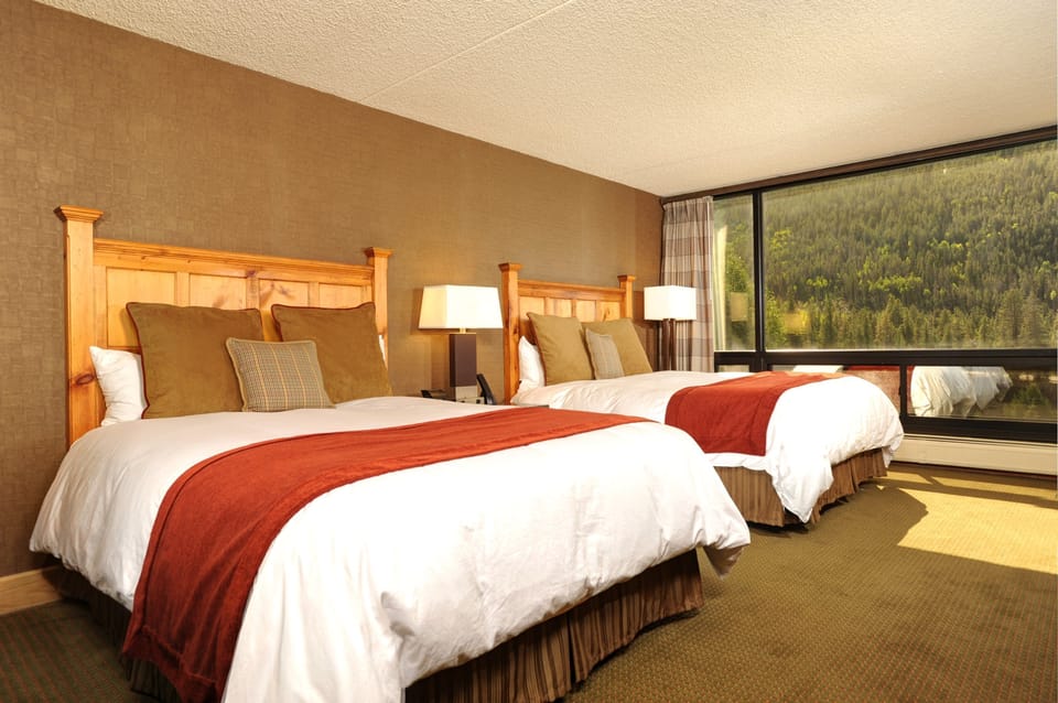 Escape to our lovely guest room in the mountains.