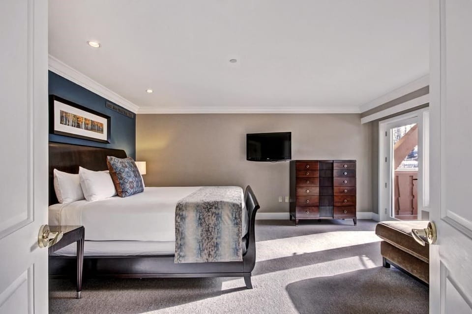 The beds are comfy.
